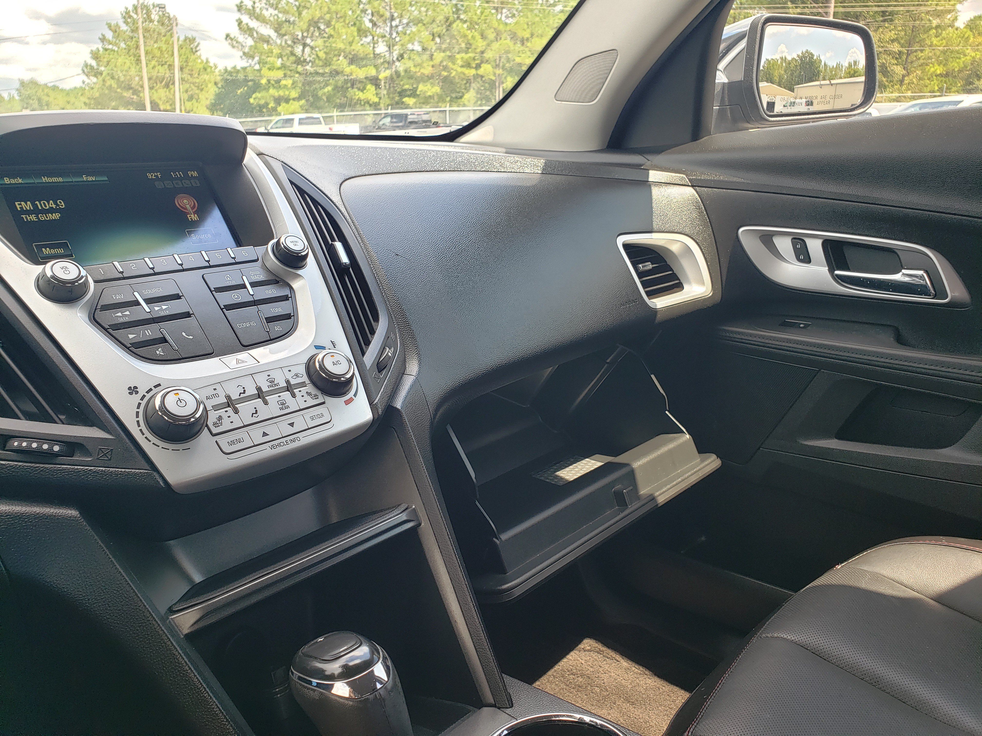 Used 2016 Chevrolet Equinox LTZ w/ Enhanced Convenience Package FWD image 19