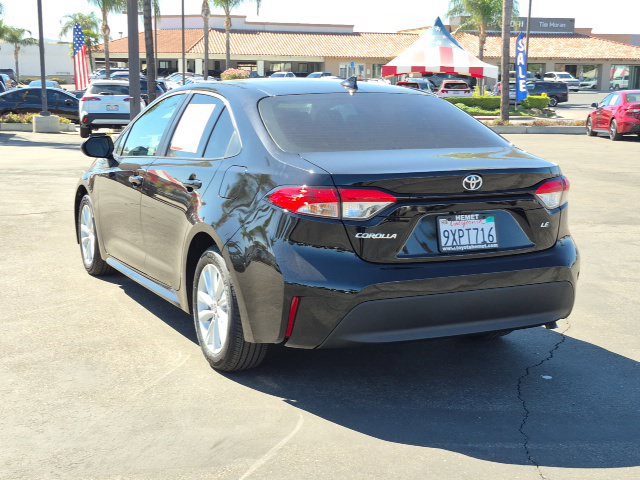 Used 2026 Toyota Corolla LE w/ LE Premium Package FWD image 8
