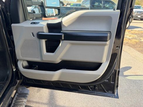 Used 2019 Ford F350 XL w/ XL Value Package image 32