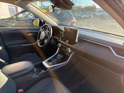 Used 2024 Toyota RAV4 XLE image 12