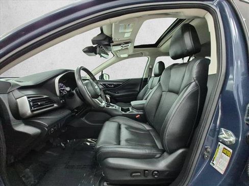 Used 2024 Subaru Outback Touring AWD/4WD image 17