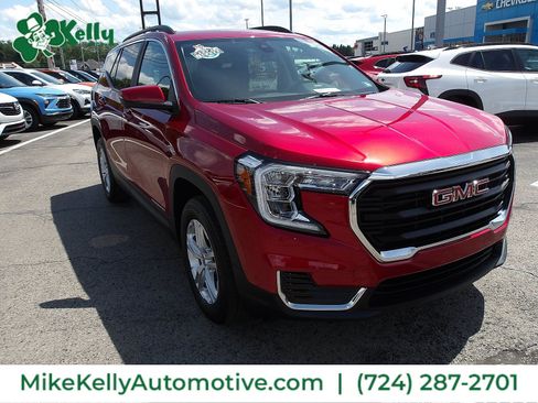 Used 2023 GMC Terrain SLE w/ Driver Convenience Package AWD/4WD image 1