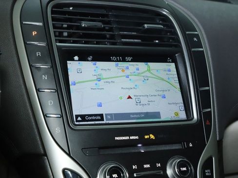 Used 2019 Lincoln Nautilus Reserve FWD image 26