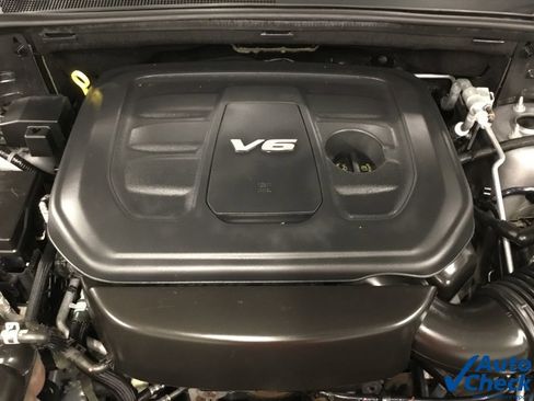 Used 2016 Jeep Grand Cherokee Limited image 42