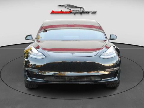 Used 2019 Tesla Model 3 Performance image 7