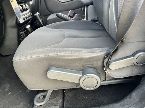 Used 2016 Jeep Wrangler Unlimited Sport w/ Quick Order Package 24S image 16