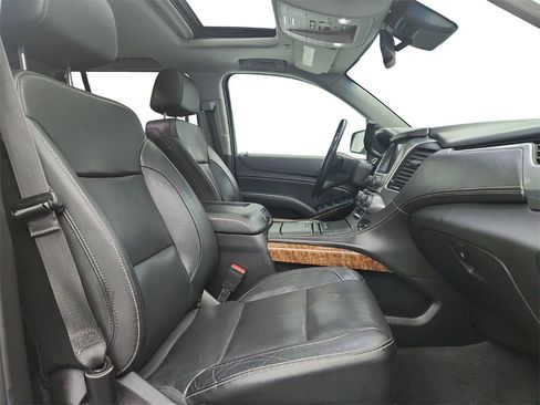 Used 2019 Chevrolet Suburban Premier w/ Max Trailering Package image 26