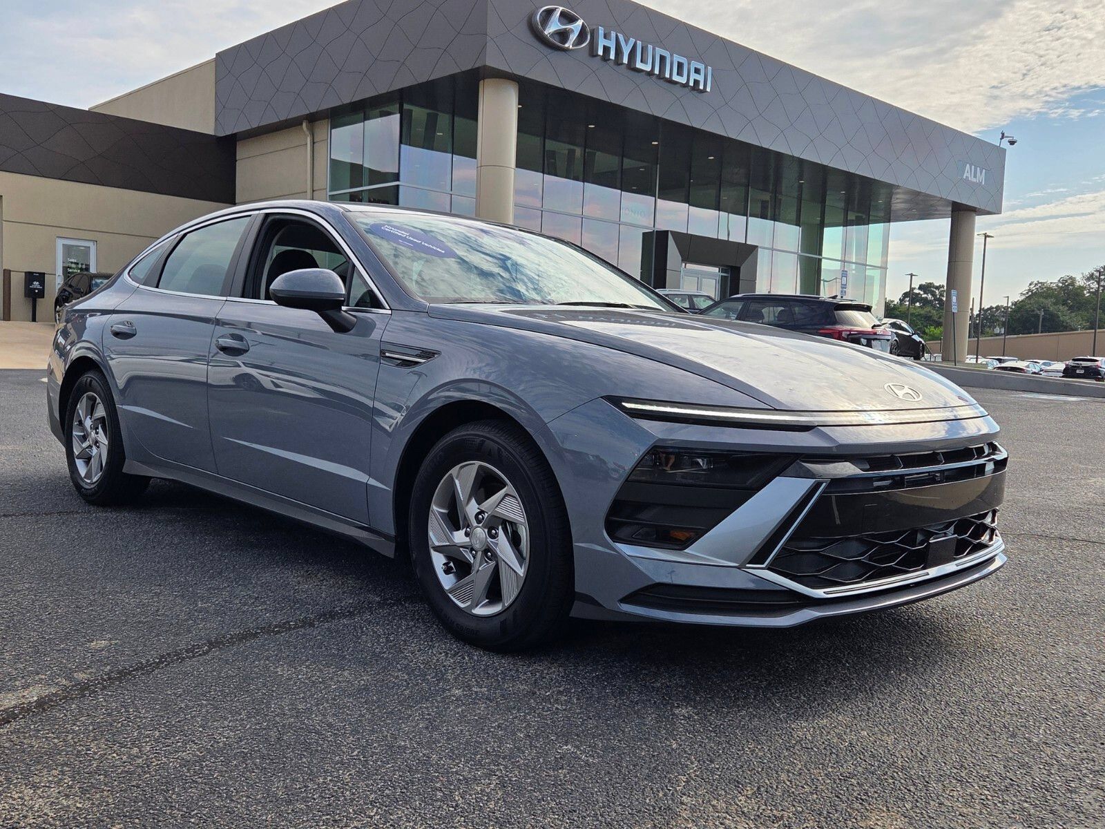 Certified 2026 Hyundai Sonata SE FWD image 1