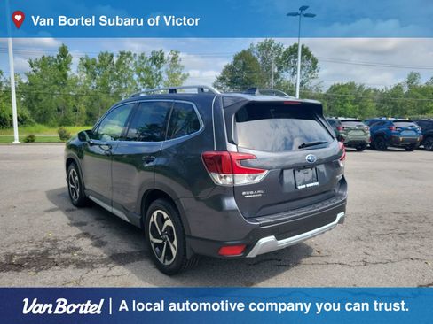 Certified 2023 Subaru Forester Touring AWD/4WD image 3
