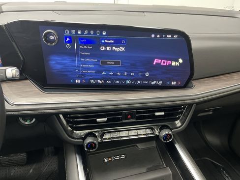 Certified 2025 Chevrolet Suburban Premier w/ Sun And Tow Package image 20