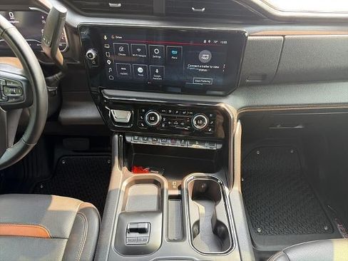 Used 2025 GMC Sierra 2500 AT4 AWD/4WD image 20