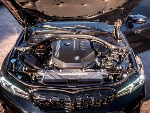 Used 2023 BMW M340i xDrive w/ Premium Package image 39