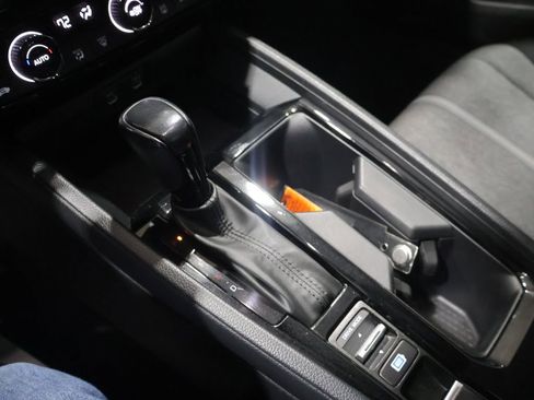 Used 2023 Honda Accord Sport image 28