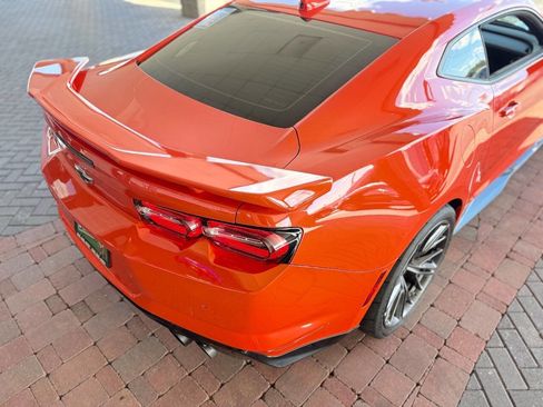 Used 2021 Chevrolet Camaro ZL1 image 16