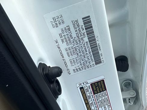 Used 2017 Honda CR-V EX-L image 24