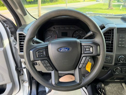 Used 2017 Ford F350 XL w/ Power Equipment Group AWD/4WD image 23