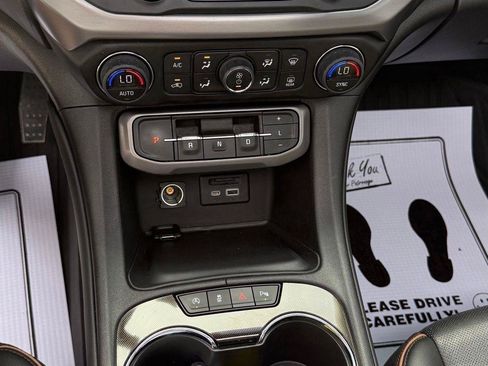 Used 2023 GMC Acadia AT4 w/ Technology Package AWD/4WD image 35