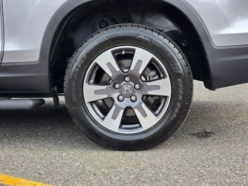 Used 2017 Honda Ridgeline RTL-T image 38