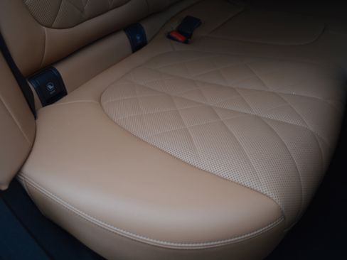 Certified 2024 BMW X5 xDrive40i w/ Premium Package image 33