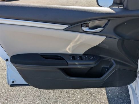 Used 2019 Honda Civic LX image 12