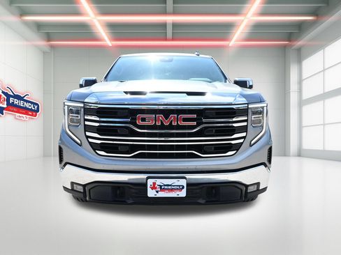 Used 2025 GMC Sierra 1500 SLT RWD image 6