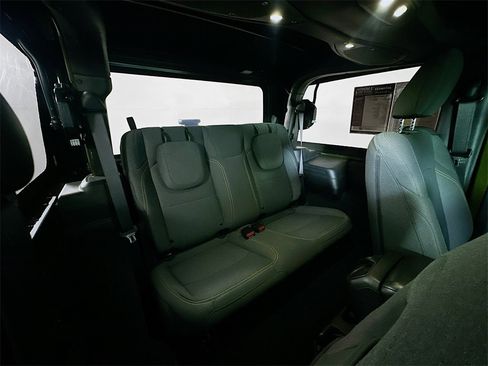 Used 2024 Jeep Wrangler Sport S image 11