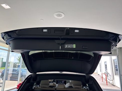 New 2026 BMW X3 xDrive30i w/ Premium Package AWD/4WD image 10