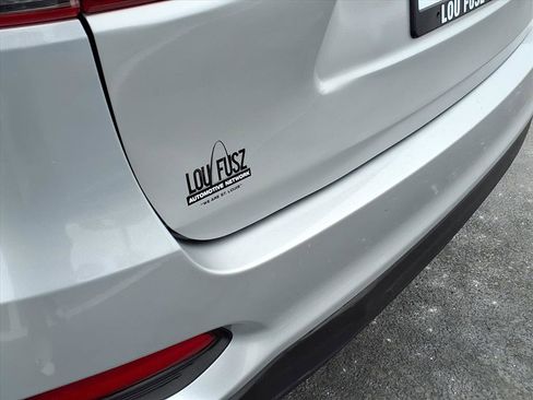 Used 2019 Kia Sorento L image 23