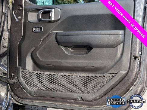 Used 2023 Jeep Gladiator Rubicon image 19