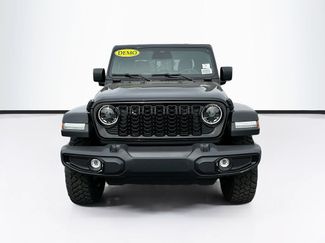 New 2026 Jeep Gladiator Sport AWD/4WD video 3