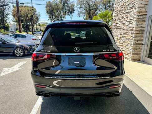 Used 2024 Mercedes-Benz GLS 63 AMG 4MATIC image 11