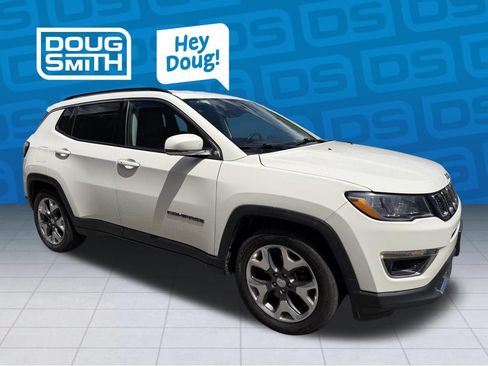 Used 2021 Jeep Compass Limited FWD image 4