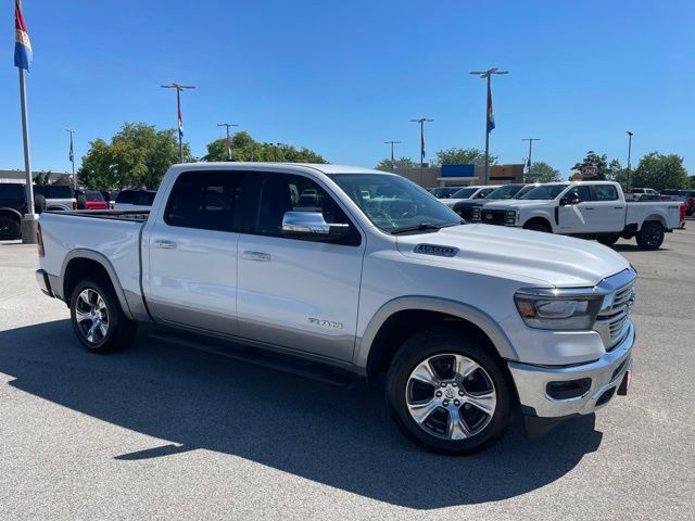 Used 2020 RAM 1500 Laramie AWD/4WD image 2