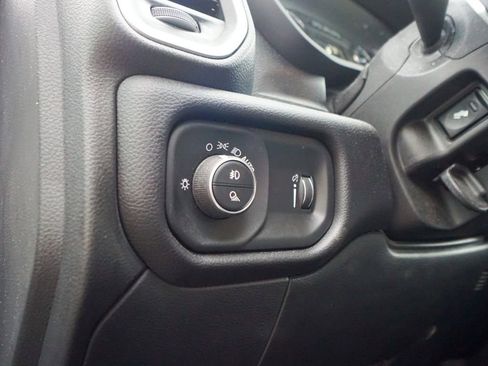 Used 2022 RAM 2500 Big Horn w/ Night Edition image 20