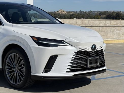 New 2026 Lexus RX 450h AWD image 3