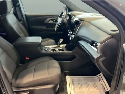 Used 2023 Chevrolet Traverse LT w/ LPO, Floor Liner Package image 19