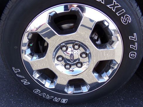 Used 2011 Ford F150 Lariat w/ Lariat Chrome Pkg image 29