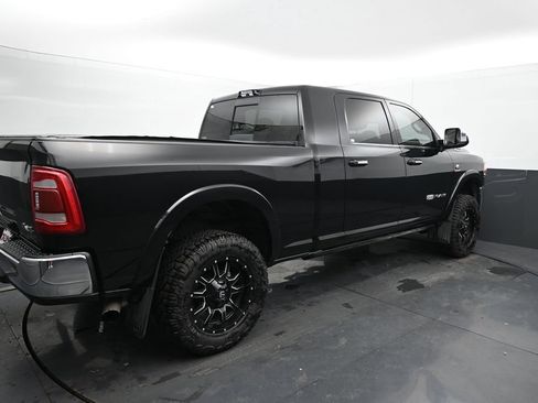 Used 2022 RAM 3500 Limited AWD/4WD image 12