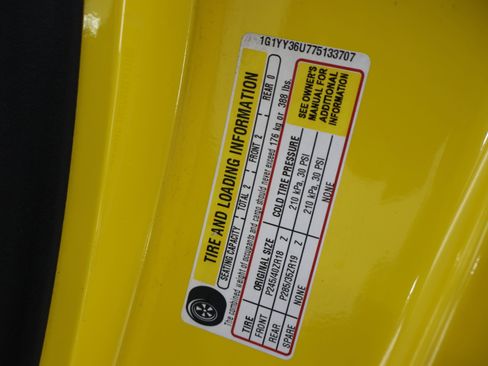 Used 2007 Chevrolet Corvette Convertible w/ Preferred Equipment Group RWD image 45