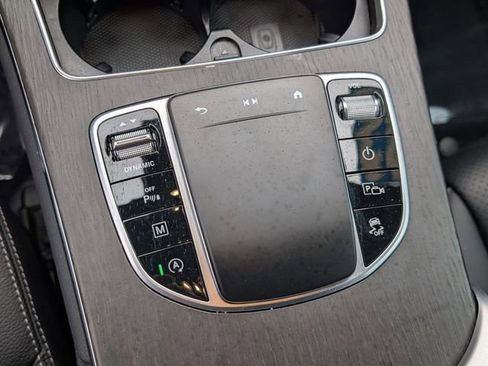 Used 2022 Mercedes-Benz GLC 300 4MATIC image 31
