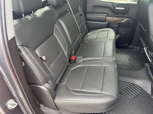 Used 2021 Chevrolet Silverado 1500 LT Trail Boss w/ Convenience Package II AWD/4WD image 29