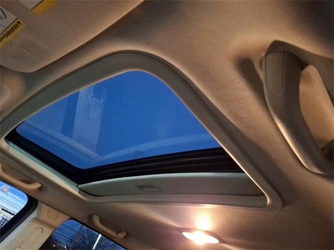 Used 2016 Jeep Compass High Altitude image 20