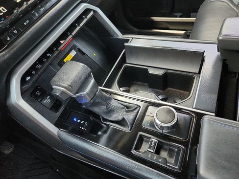 Used 2023 Toyota Tundra Platinum AWD/4WD image 20