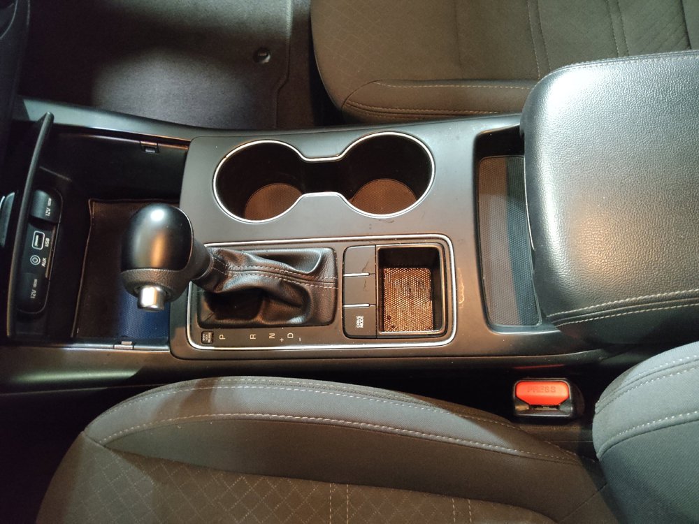 Used 2018 Kia Sorento FWD V6 image 26