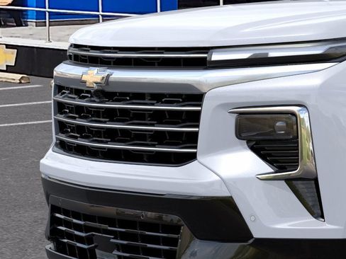 New 2026 Chevrolet Traverse High Country w/ LPO, Floor Liner Package image 13