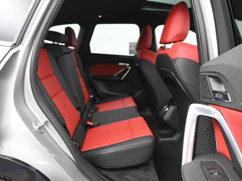 Used 2025 BMW X1 xDrive28i w/ Technology Package AWD/4WD image 12