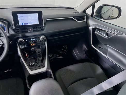 Certified 2025 Toyota RAV4 XLE image 20