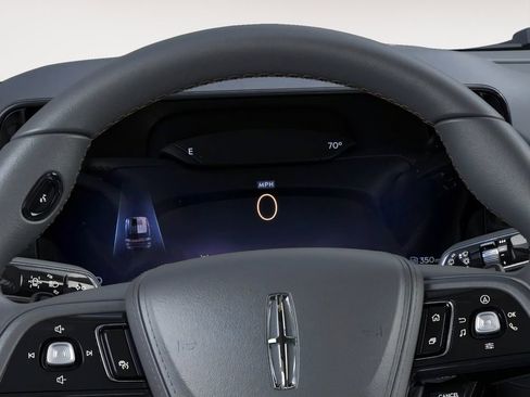 New 2026 Lincoln Aviator Reserve w/ Jet Appearance Package AWD/4WD image 13
