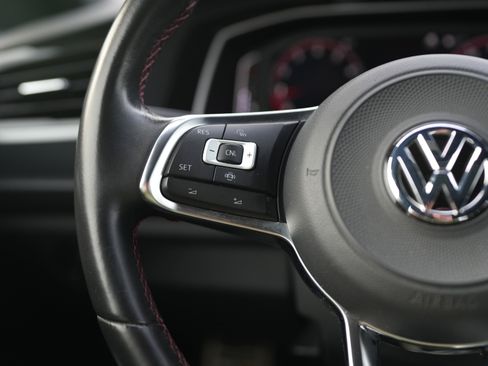 Used 2019 Volkswagen Jetta GLI Autobahn image 18