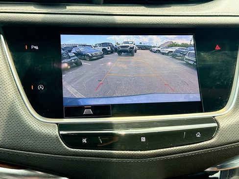 Used 2021 Cadillac XT5 Premium Luxury FWD image 14